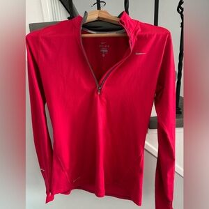 Nike women’s dry fit long sleeve top